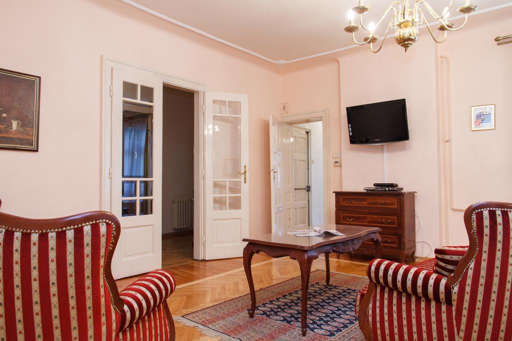 Central Belgrade Apartments 1 Oda fotoğraf